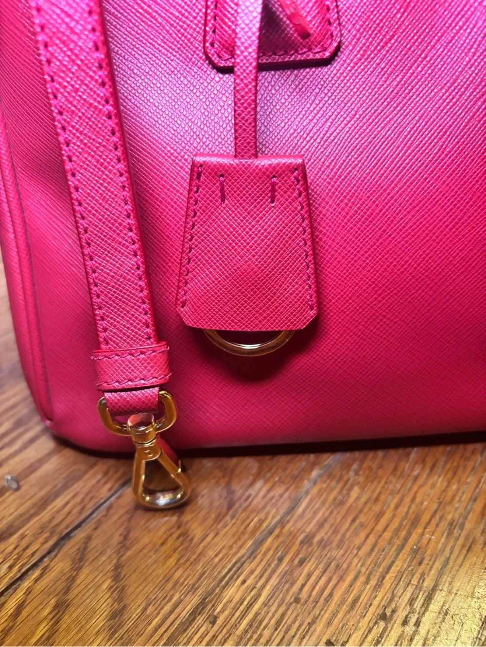 Prada gorgeous bn1801